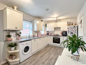 Photo 3- click for photo gallery